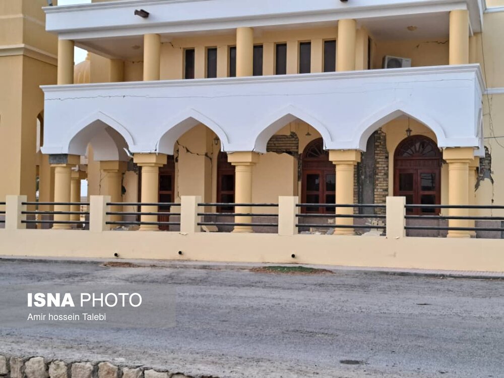 گزارش تصویری / تخریب ۱۰۰ درصدی برخی منازل در زلزله هرمزگان