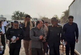 ۱۲۰ کانکس به کانون زلزله هرمزگان منتقل و نصب شد