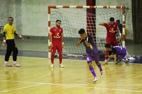 دیدار فوتسال صنایع هرمزگان و گیتی پسند اصفهان