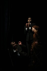 تئاتر اقتباسی عروس مردگان در بندرعباس