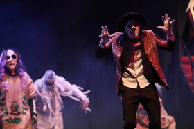 تئاتر اقتباسی عروس مردگان در بندرعباس