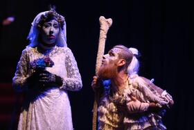 تئاتر اقتباسی عروس مردگان در بندرعباس