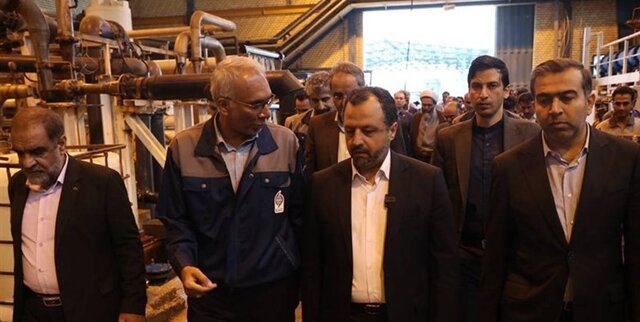 آبشیرینکن قشم با حضور وزیر اقتصاد افتتاح شد آبشیرینکن قشم با حضور وزیر اقتصاد افتتاح شد