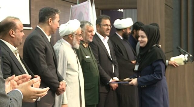 تجلیل از ۱۳ مخترع برگزیده در جشنواره ملی اختراعات خلیج فارس تجلیل از ۱۳ مخترع برگزیده در جشنواره ملی اختراعات خلیج فارس