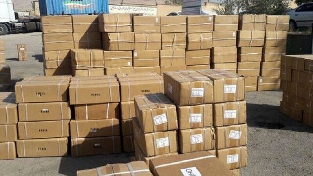 کشف محموله تجهیزات رایانهای قاچاق در بستک کشف محموله تجهیزات رایانهای قاچاق در بستک