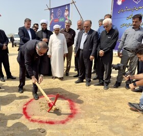 کلنگ زنی عملیات اجرایی بزرگراه بعثت در قشم