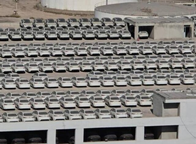 تسریع در ترخیص خودروهای خارجی موجود در بنادر و گمرکات هرمزگان تسریع در ترخیص خودروهای خارجی موجود در بنادر و گمرکات هرمزگان