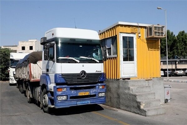 شناسایی ۵۰ شرکت متخلف حملونقل جادهای در هرمزگان شناسایی ۵۰ شرکت متخلف حملونقل جادهای در هرمزگان