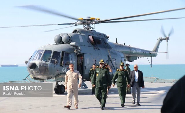 رژه دریایی؛ تجدید پیمان ملت ایران در دفاع از قدس و حقوق مظلومان