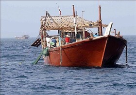 ضبط بیش از ۳۶ هزار لیتر نفتگاز قاچاق از یک فروند شناور صیادی در چابهار