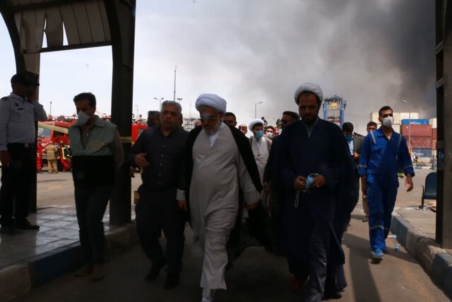 تاکید نماینده ولی فقیه در هرمزگان بر نقش رسانهها در مدیریت بحران و حفظ آرامش جامعه تاکید نماینده ولی فقیه در هرمزگان بر نقش رسانهها در مدیریت بحران و حفظ آرامش جامعه