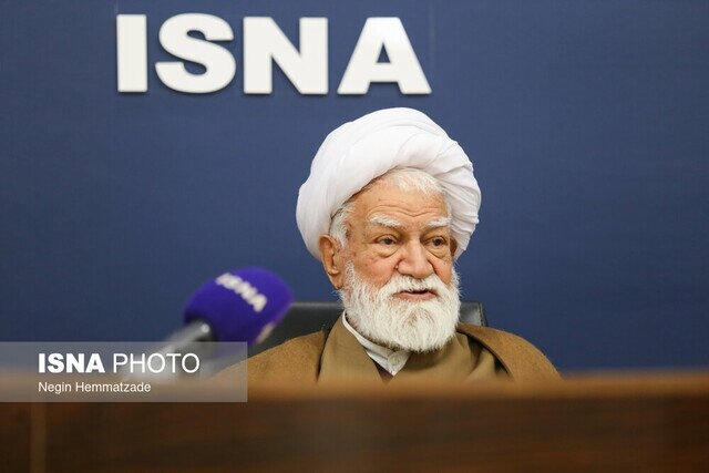 آیتالله غلامعلی نعیمآبادی نماینده ولی فقیه در استان سمنان درگذشت آیتالله غلامعلی نعیمآبادی را تسلیت گفت