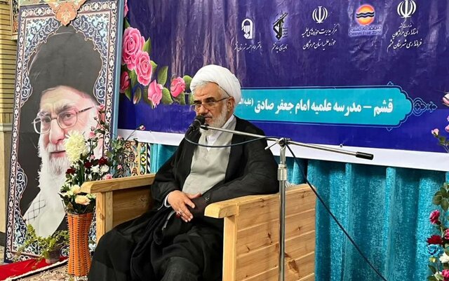 حوزه‌های علمیه مسئولیت نرم‌افزاری تمدن نوین اسلامی را برعهده دارند
