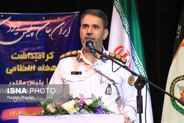 با فرهنگ صحیح رانندگی، جاده‌ها امن می‌شوند