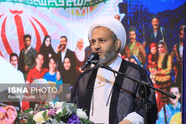 با فرهنگ صحیح رانندگی، جاده‌ها امن می‌شوند