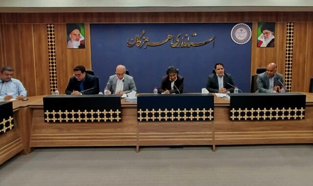 آبشیرینکن سلخ نیاز آبی بیش از ۱۴ هزار نفر در قشم را تأمین میکند آبشیرینکن سلخ نیاز آبی بیش از ۱۴ هزار نفر در قشم را تأمین میکند