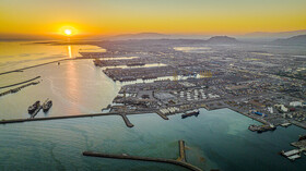 تخلیه و بارگیری کالا در بنادر غرب هرمزگان از ۸ میلیون تن عبور کرد