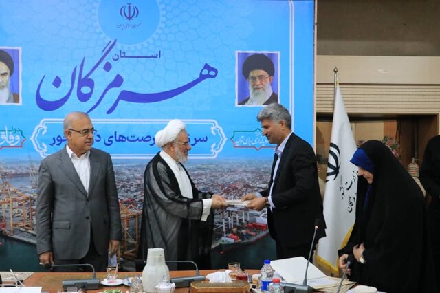 جریان فرهنگی مردمپایه باید محور برنامههای استان باشد