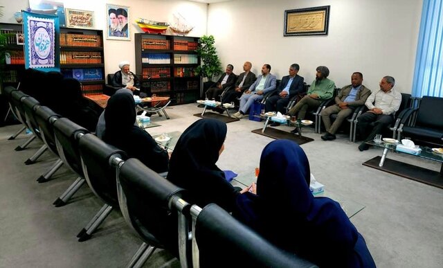 نمایشگاه کتاب از جلوه‌های فاخر فرهنگ هرمزگان‌ است