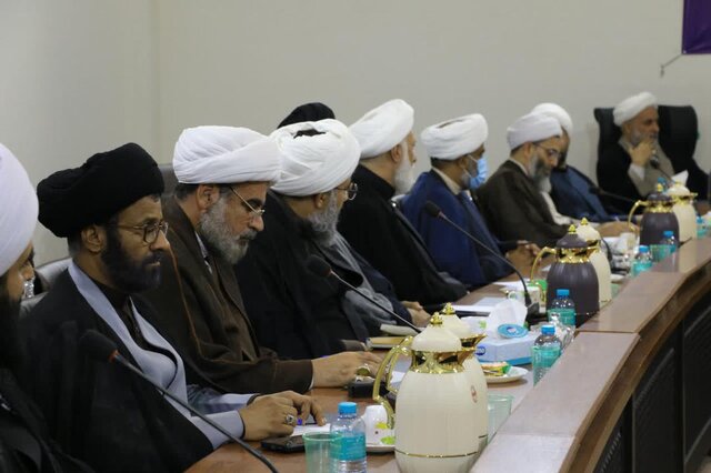 رئیس شورای سیاستگذاری ائمه جمعه: «مهندسی فرهنگی» یعنی نگاه جامع و جزئینگر