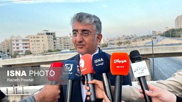 استاندار هرمزگان:۶ پروژه بزرگ بندرعباس روند توسعه شهر را تسریع می‌کند