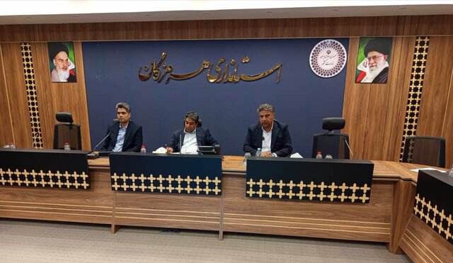 تأکید معاون استانداری هرمزگان بر لزوم تسهیل در پرداخت حق بیمه پروژه‌های اقدام ملی مسکن