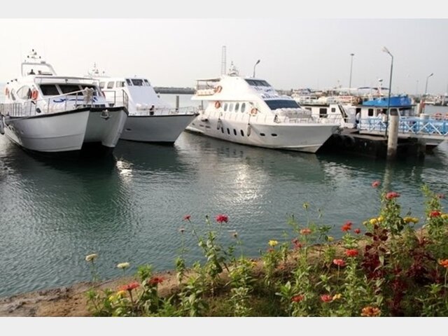 تعطیلی بنادر مسافری حقانی و ذاکری به‌دلیل ناپایداری جوی