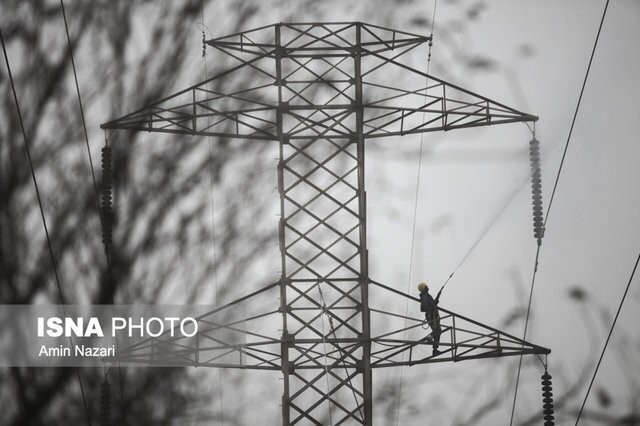 بازسازی بیش از ۲۳۲۵ متر شبکه برق آسیب‌دیده در بشاگرد