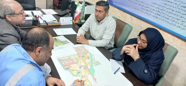 بازدید مدیرکل مدیریت بحران هرمزگان از نقاط پرخطر روستای طولا قشم