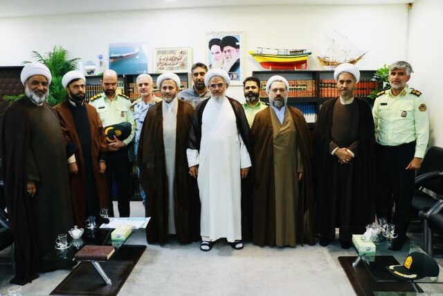 نهضت نهجالبلاغهخوانی باید در تمام نهادهای هرمزگان راهاندازی شود