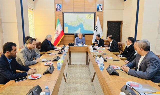 استاندار هرمزگان: حمل‌ونقل نقش کلیدی در توسعه جزایر راهبردی دارد