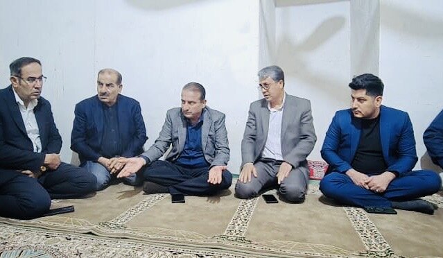 بخشدار بستک: همدلی مردم و حضور میدانی مسئولان کلید حل مشکلات روستاهاست
