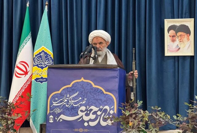 امام جمعه بندرعباس: برخورد قاطع و بدون اغماض با مفسدان، شرط حفظ اعتماد مردم است