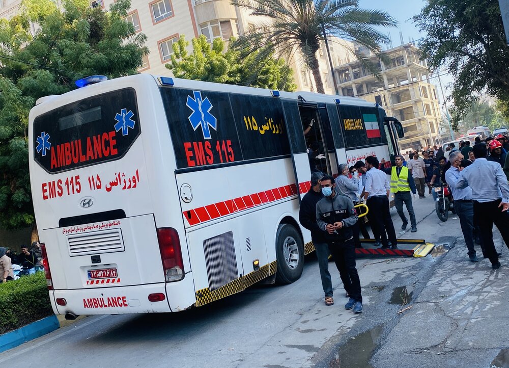 انفجار در یک مجتمع مسکونی بندرعباس یک فوتی و ۱۴ مصدوم بر جای گذاشت