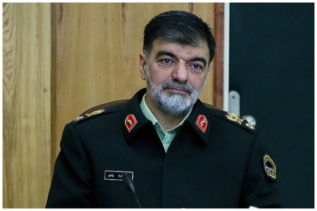 فرمانده کل انتظامی: ملت ایران با ایمان و وحدت در برابر فتنه‌ها ایستاده است