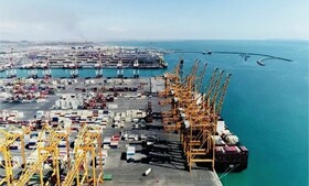 ثبت رکورد بارگیری مواد معدنی در بندر شهید رجایی در سال۱۴۰۴