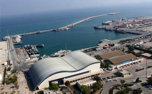 خدمات تخلیه و بارگیری بندر تجاری کیش ۲۴ ساعته شد