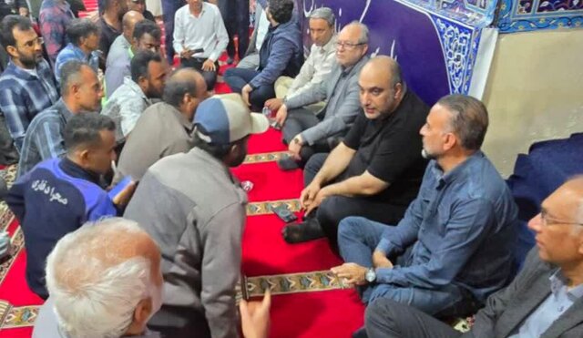 امام جمعه قشم: ضیافت افطار با حضور ۱۲۰۰ کارگر برگزار شد