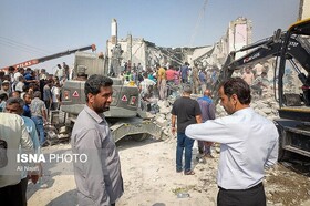 محمدرضا گلزار برای بازسازی مدرسه شجره طیبه میناب پیشقدم شد