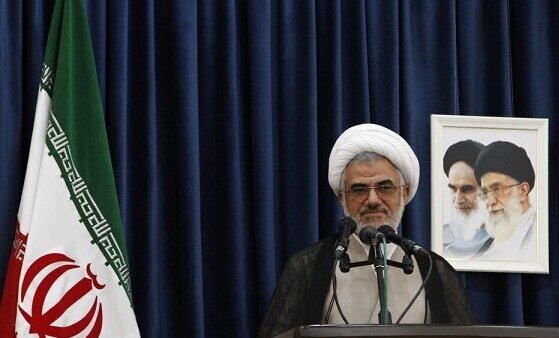 امام جمعه بندرعباس: کارگران از وفادارترین اقشار به آرمان‌های انقلاب هستند