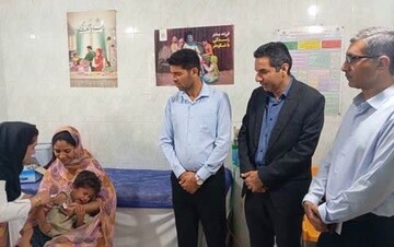 آغاز واکسیناسیون تکمیلی سرخک، سرخجه و اوریون برای ۴۷ هزار کودک شرق هرمزگان