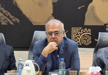استاندار هرمزگان: بستر تبادلات مرزی سالم برای همه فعالان اقتصادی فراهم است