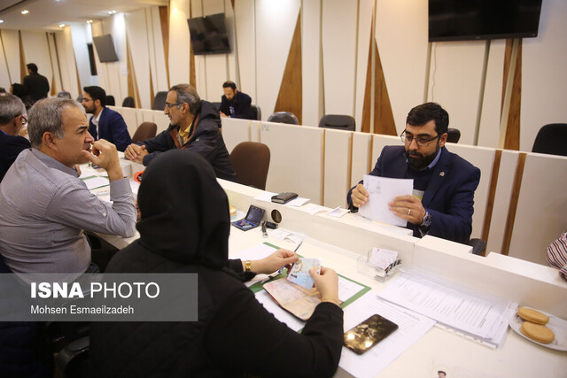 ثبت نام فرزند شهید شوشتری در انتخابات مجلس