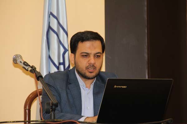 لزوم استفاده از کرسی‌های آزاداندیشی برای اصلاح مدیریت و دانشگاه