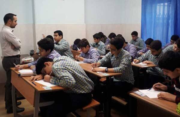 نبود منابع مالی مدیریت مدارس را با مشکل مواجه کرده است