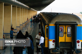 مکاتبه با وزیر بهداشت برای جلوگیری از ورود روزانه ۳ رام قطار از قم به مشهد