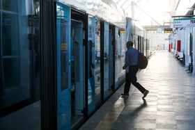 افزایش یک ساعته سرویس‌دهی قطار شهری در روز کنکور سراسری