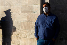 تعویض پرچم گنبد حرم رضوی در آغاز ماه محرم