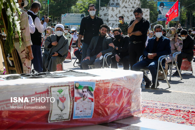 تشییع پیکر سرباز شهید مرزبانی در مشهد