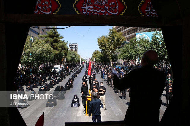 استقرار ایستگاههای سلامت در مسیر راهپیمایی جاماندگان اربعین مشهد استقرار ایستگاههای سلامت در مسیر راهپیمایی جاماندگان اربعین مشهد